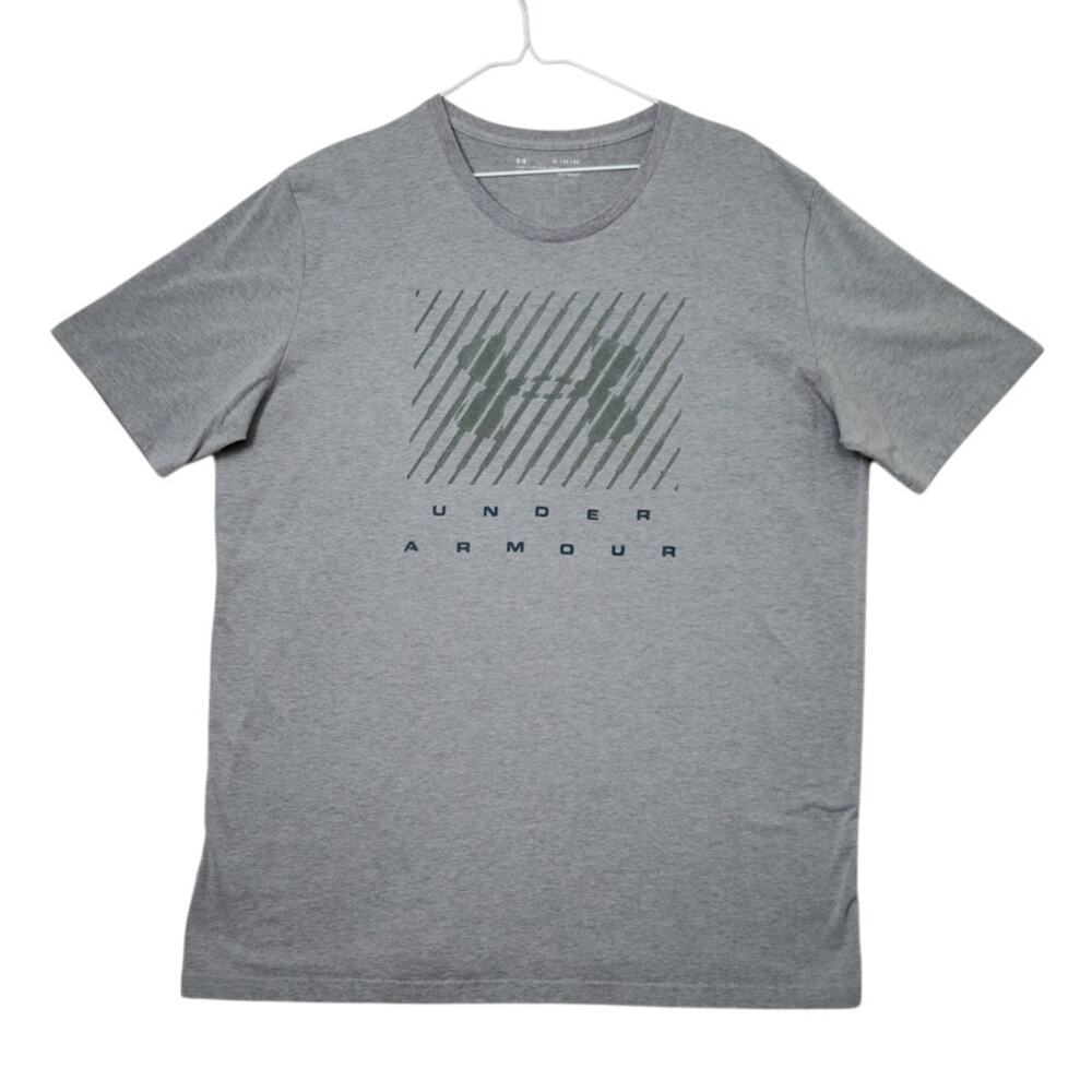 Under Armour Short Sleeve T-Shirt, Loose Fit Size XL